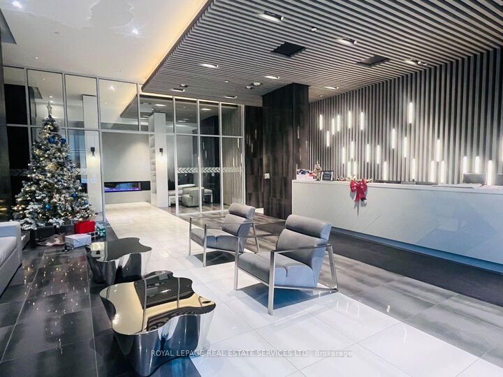 Property Photo: 2481 Taunton Road 407 ON L6H 3R7