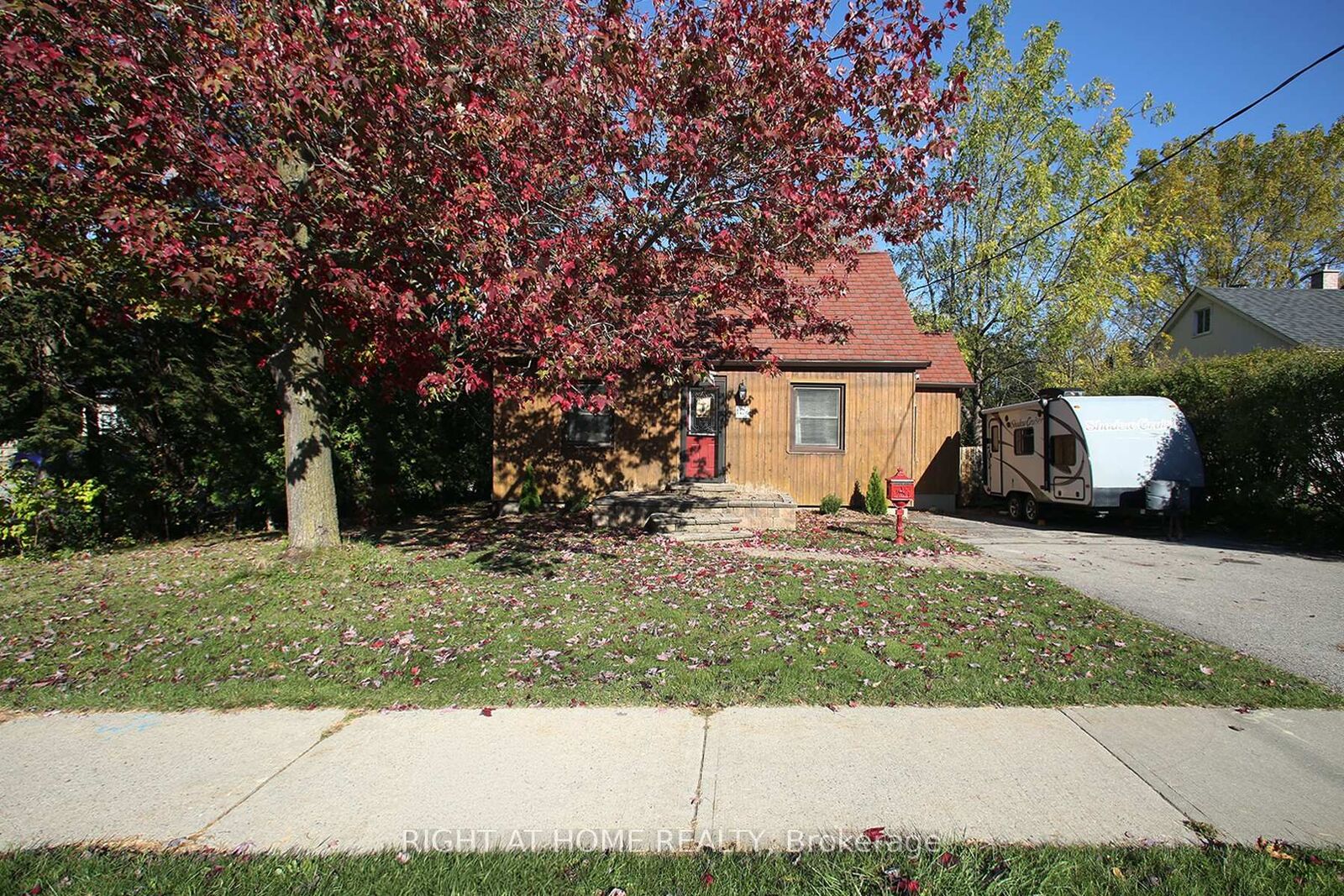 Property Photo:  1436 Nash Road  ON L1E 2K1 