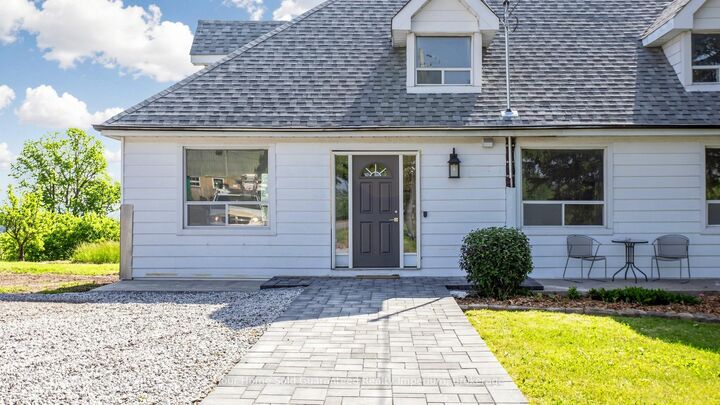 Property Photo:  2060 Highway 7 Highway  ON L1Y 0A7 