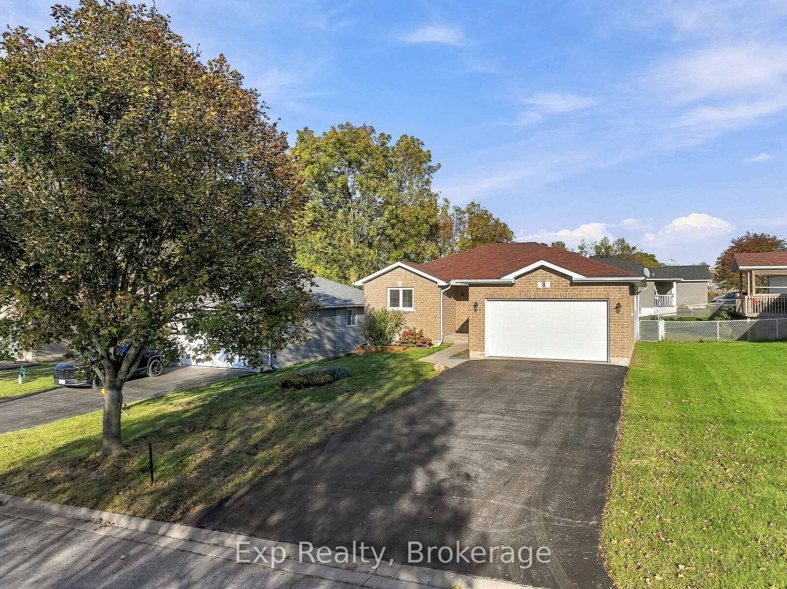 Property Photo:  8 Jane's Court  ON K0K 1S0 