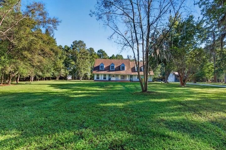 Property Photo: 54941 Ogilvie Road FL 32011