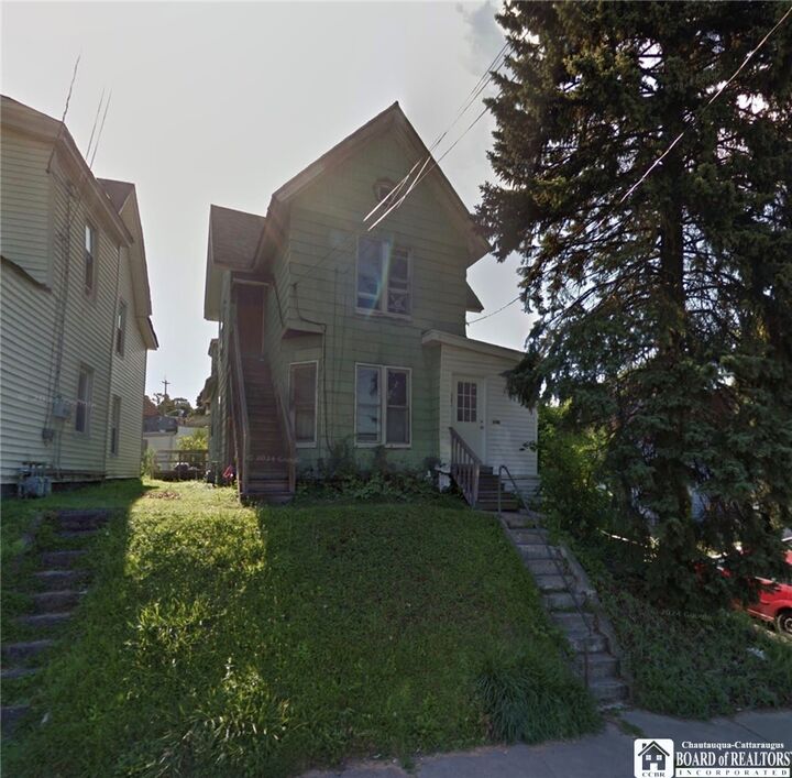 Property Photo:  541 Crescent Street  NY 14701 