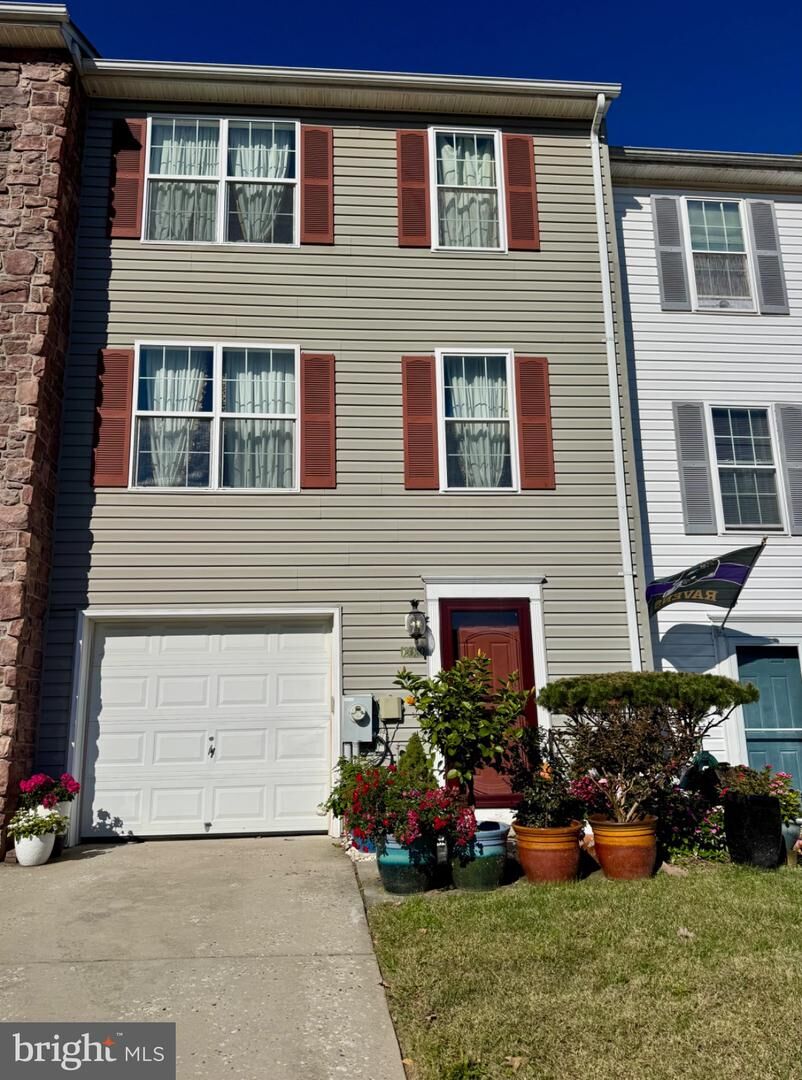 Property Photo:  2720 Cylburn Meadows Court  MD 21215 