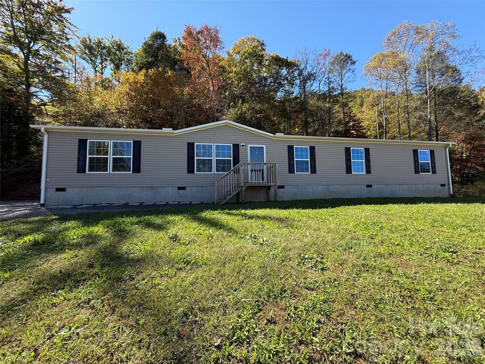 Property Photo:  574 Hodges Creek Drive  NC 28762 