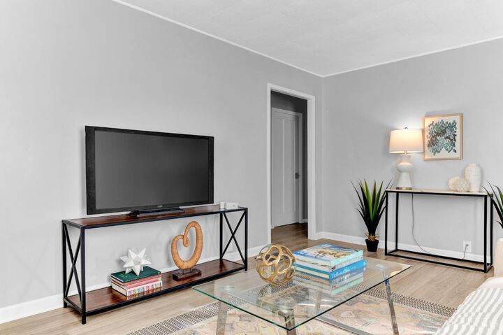 Property Photo:  6214 Elbrook Avenue  OH 45208 