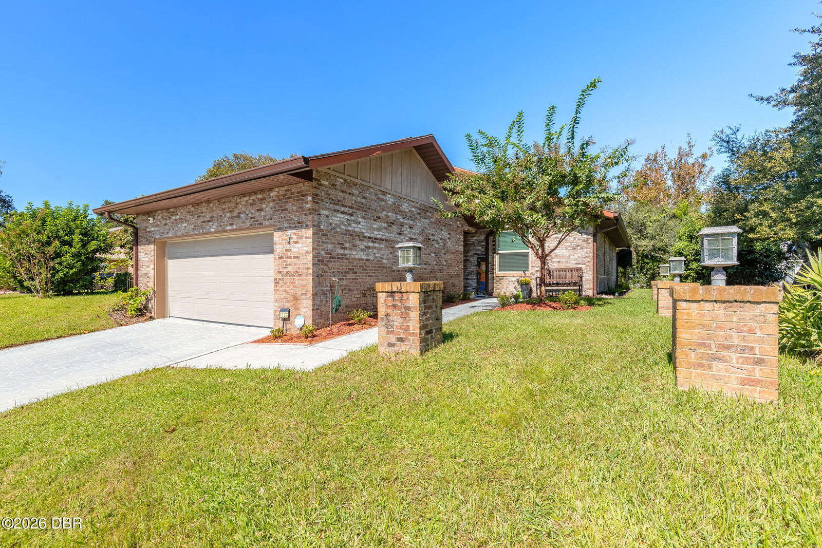 Property Photo: 1137 Southampton Drive FL 32129