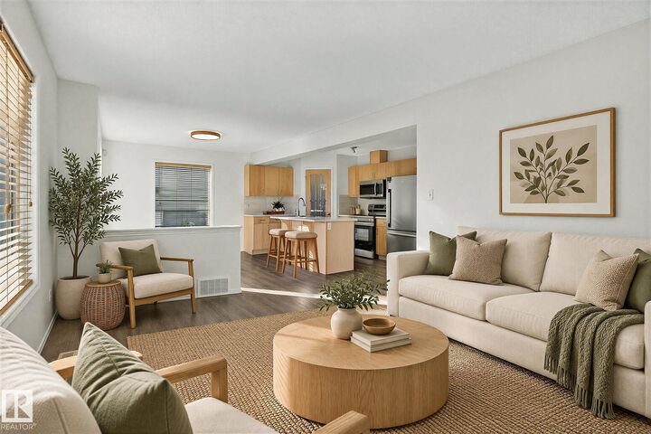 Property Photo:  2 Heatherglen Drive  AB T7X 4L1 
