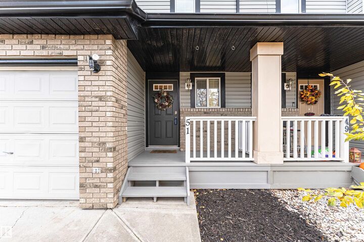 Property Photo: 51 Vaughn Avenue AB T7X 4R9