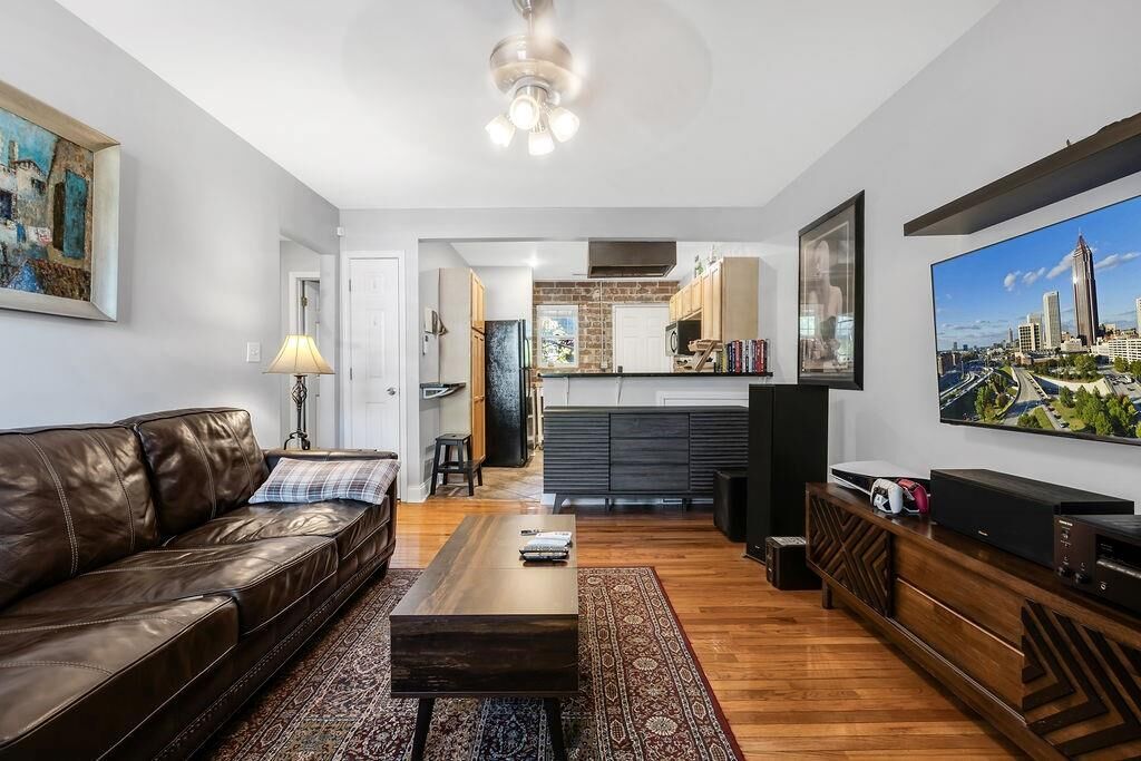 Property Photo: 40 Daniel Street NW 8 GA 30312