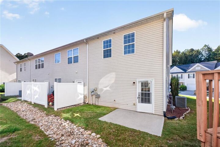 Property Photo: 4766 Beacon Ridge Lane GA 30542