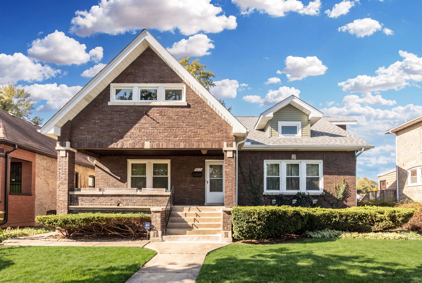 Property Photo: 1822 N Mulligan Avenue IL 60639