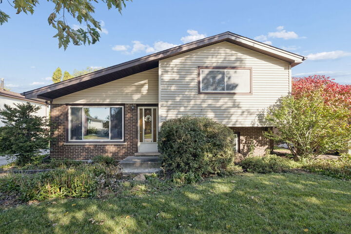 Property Photo: 6412 181st Street IL 60477