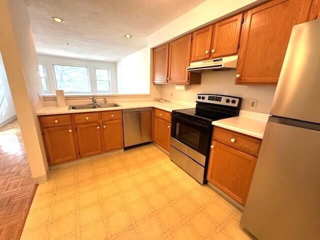 Property Photo: 18 Smithwheel Road 15 ME 04064