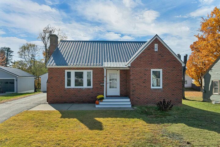 Property Photo: 31 Fairview Street NH 03246