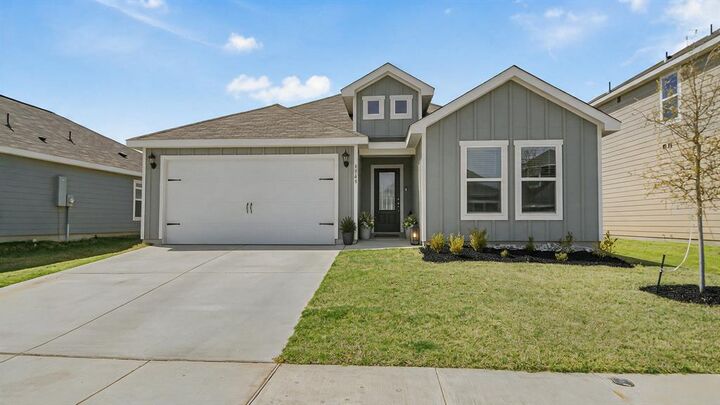 Property Photo:  9949 Voyager Lane  TX 76131 