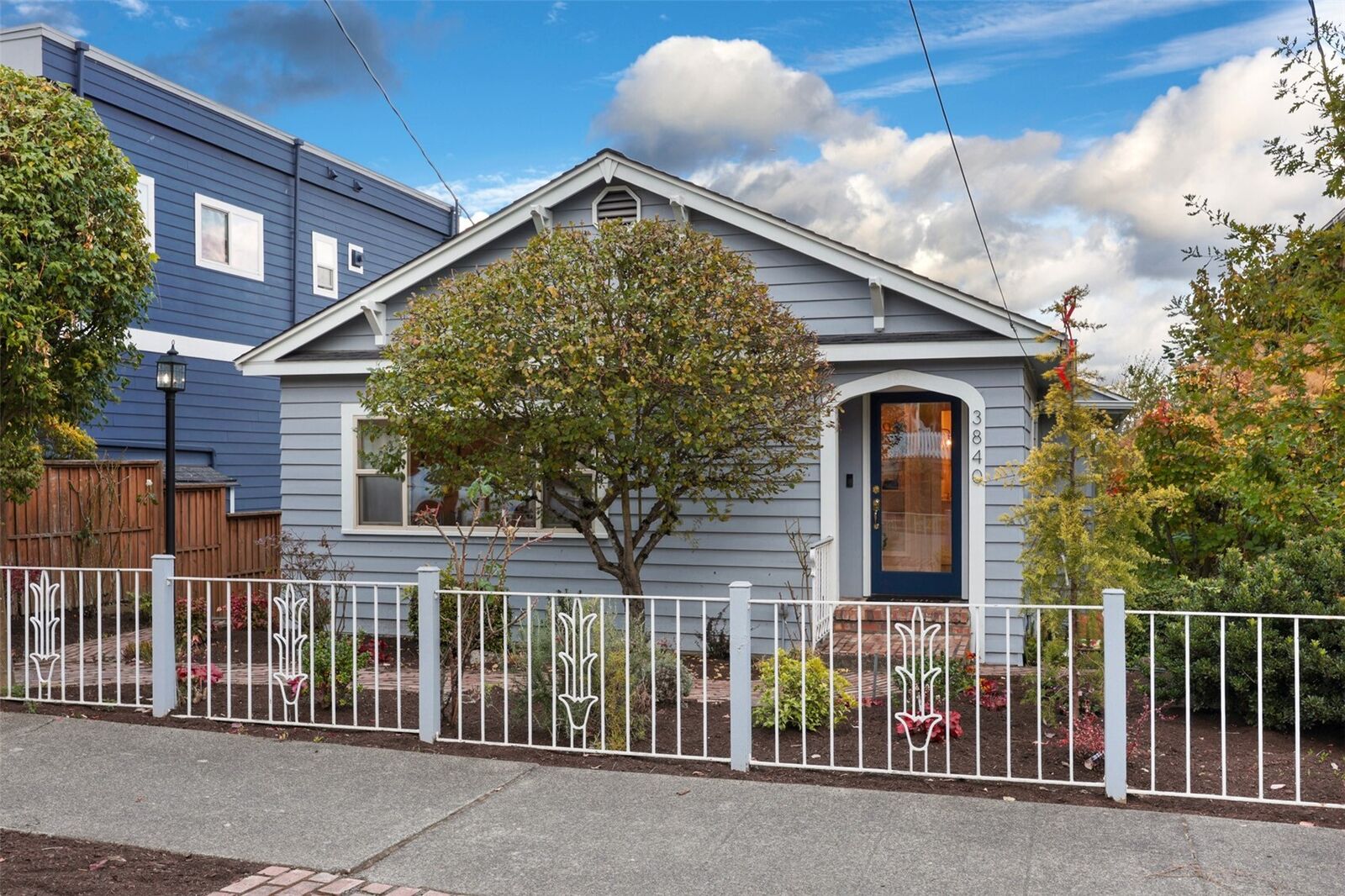 Property Photo:  3840  34th Avenue SW  WA 98126 