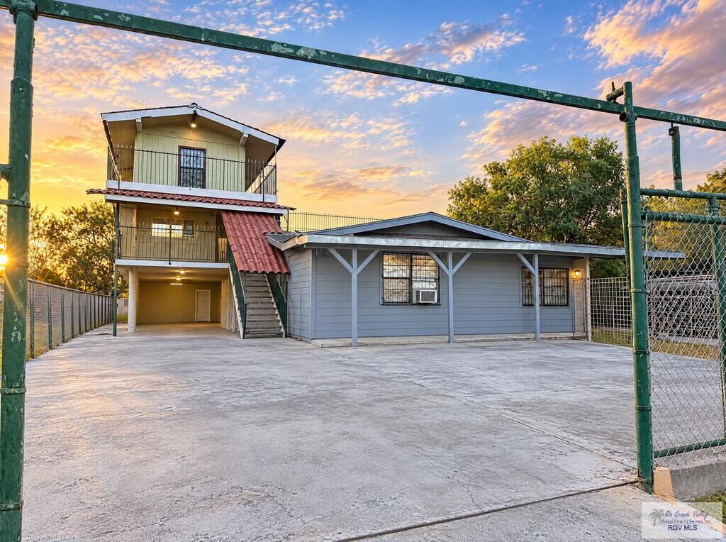 Property Photo:  622 Gilson Rd.  TX 78570 