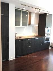 Property Photo: 12 York Street 2208 ON M5J 2Z2