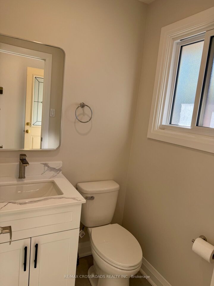 Property Photo: 24 Fundy Bay Boulevard 33 ON M1W 3A4