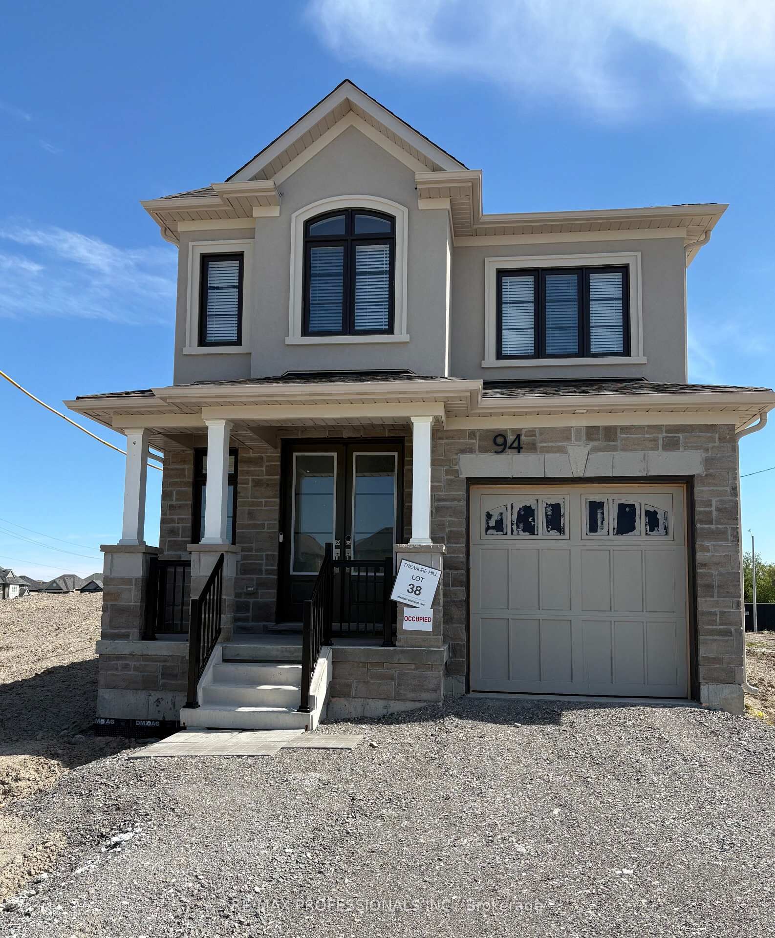 Property Photo:  94 Robert Woodward Trail  ON L1C 0T9 