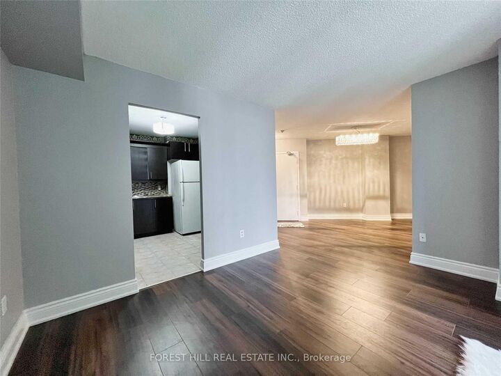 Property Photo:  3559 Eglinton Avenue 1506  ON M6M 5C6 