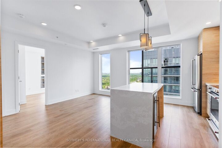 Property Photo:  200 Redpath Avenue 2004  ON M4P 0E6 