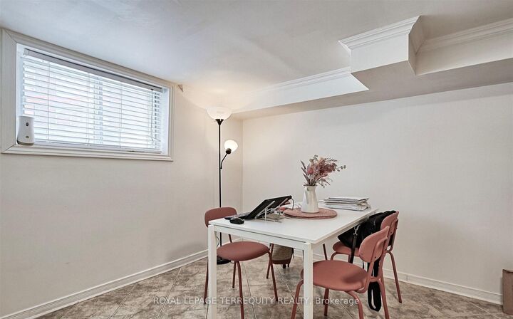 Property Photo:  471 Gilbert Avenue Lower  ON M6E 4X4 