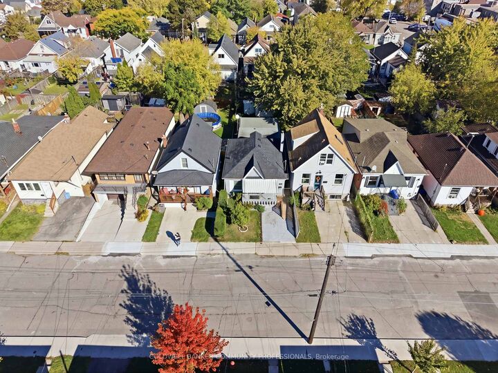 Photo de la propriété:  25 Hope Avenue  ON L8H 2E1 