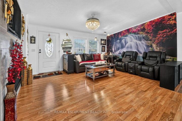Property Photo:  3033 Townline Road 227  ON L0S 1S1 