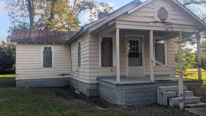 Property Photo: 197 Martin Luther King Jr Road GA 31730