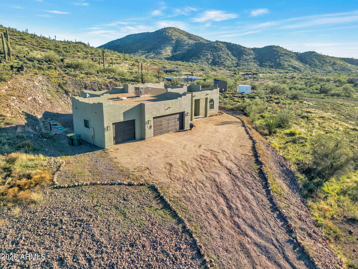 Property Photo:  1825 E Honda Bow Road  AZ 85087 