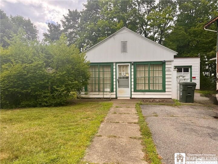 Property Photo: 1171, 1173 N Main Street NY 14701