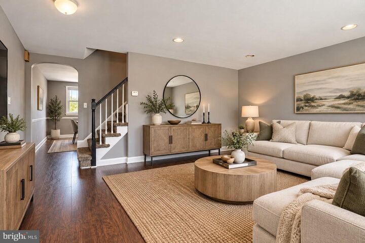 Property Photo: 907 Wilton Drive MD 21227