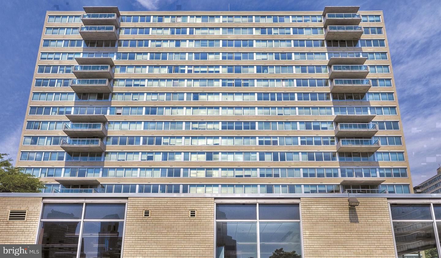 Property Photo: 2200 Benjamin Franklin Parkway N0112 PA 19130