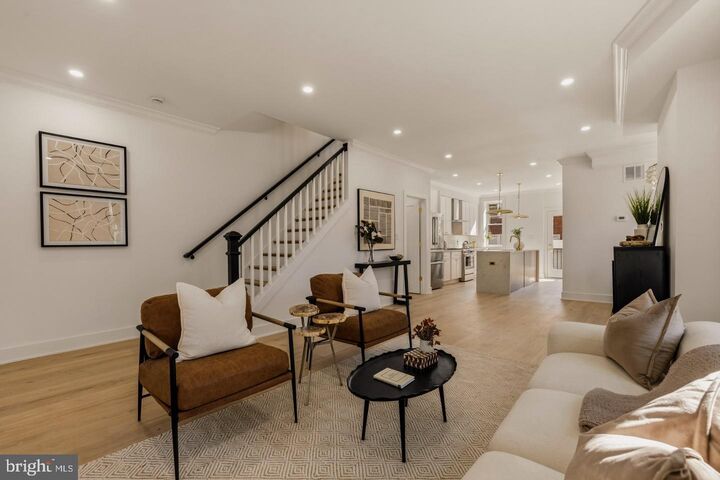 Property Photo:  158 W Street NW  DC 20001 