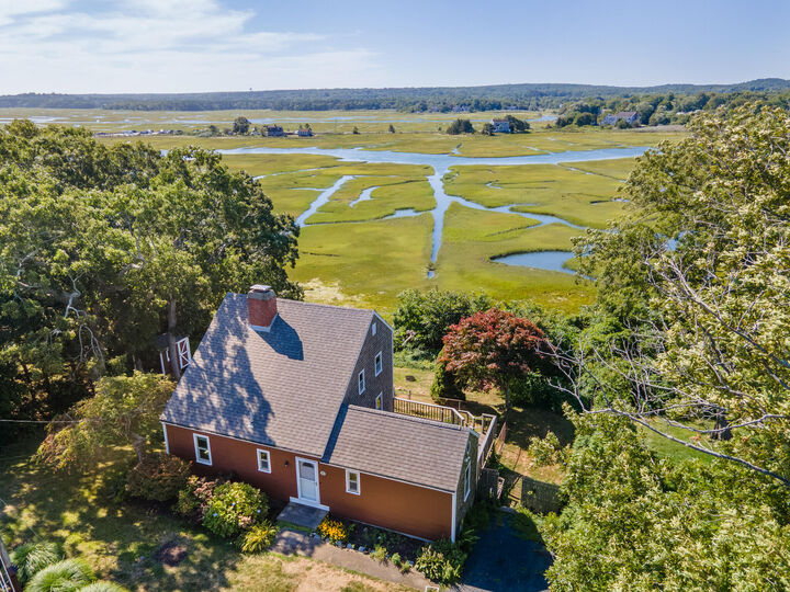 Property Photo:  78 Wood Avenue  MA 02563 
