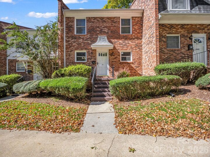 Property Photo:  1409 Kensington Road B-3  NC 28791 