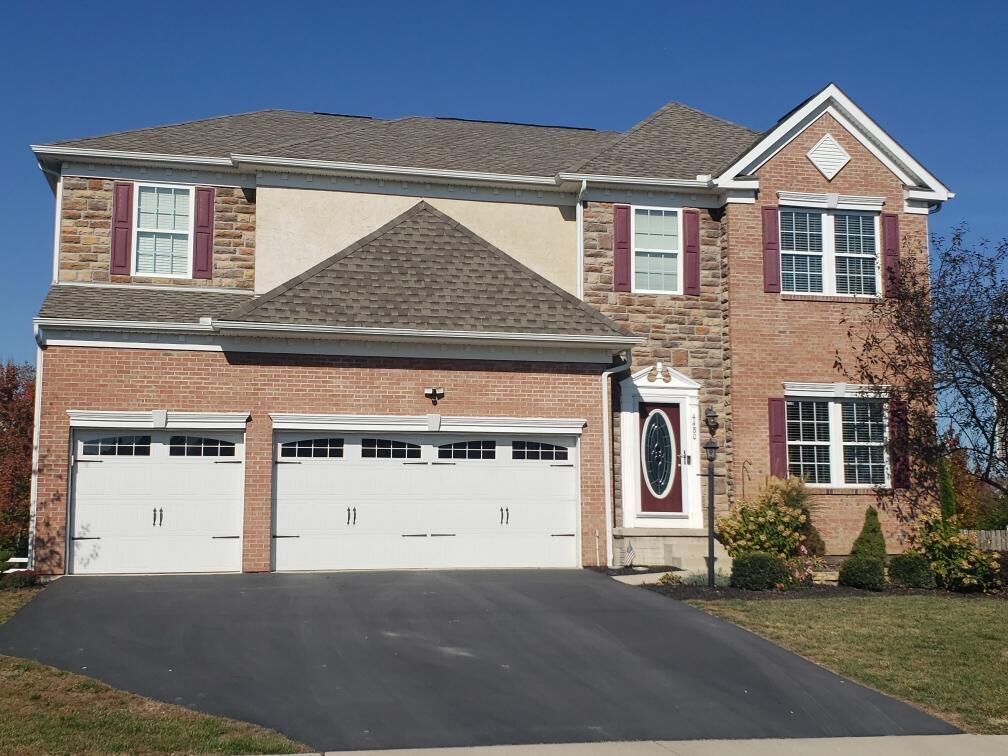 Property Photo: 4480 Orangeberry Drive OH 43123