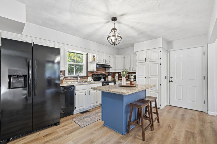 Property Photo:  1105 Shady Lane  OH 44805 