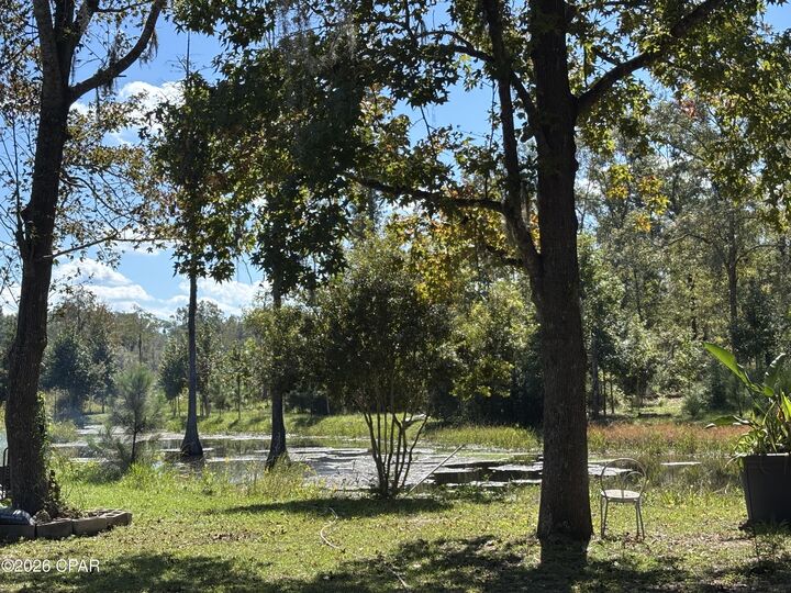 Property Photo:  2835 Dauphin Road  FL 32425 