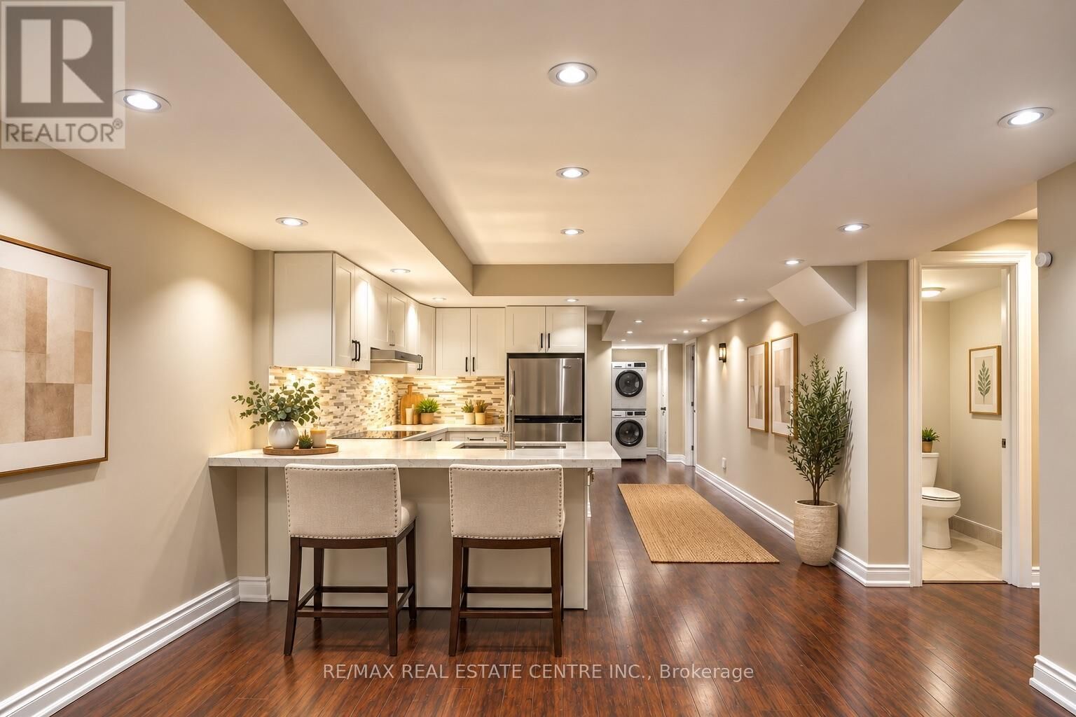 Property Photo: 6393 Seaver Road (Lower) ON L5V 2J2