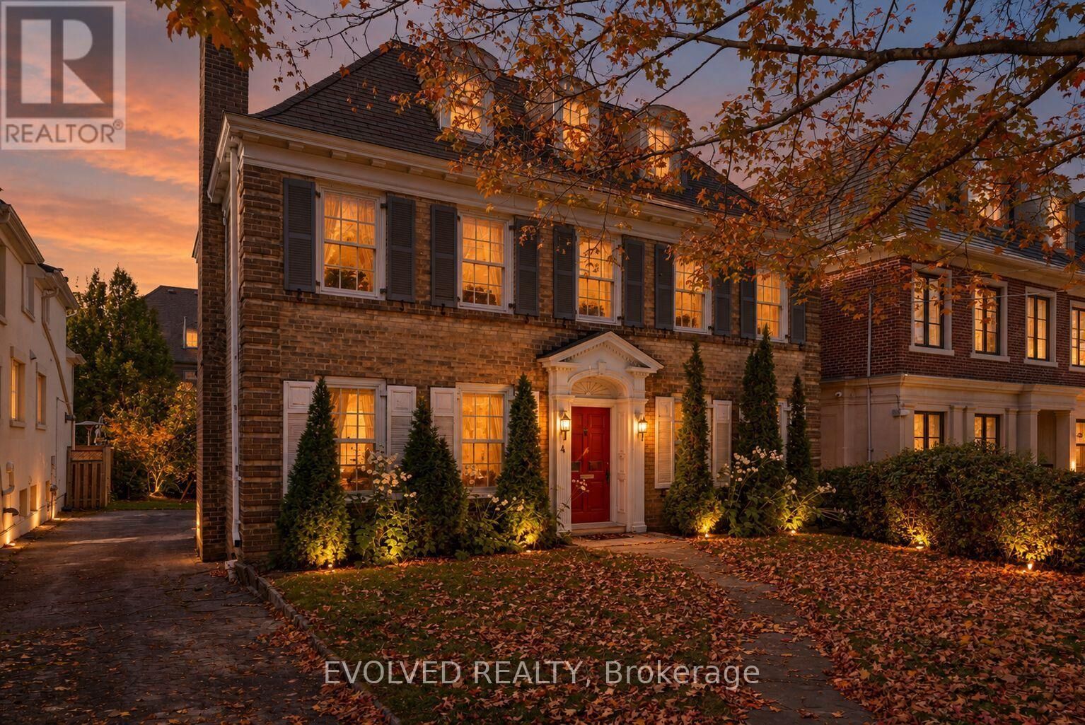 Property Photo: 4 Dunloe Road ON M4V 2W5