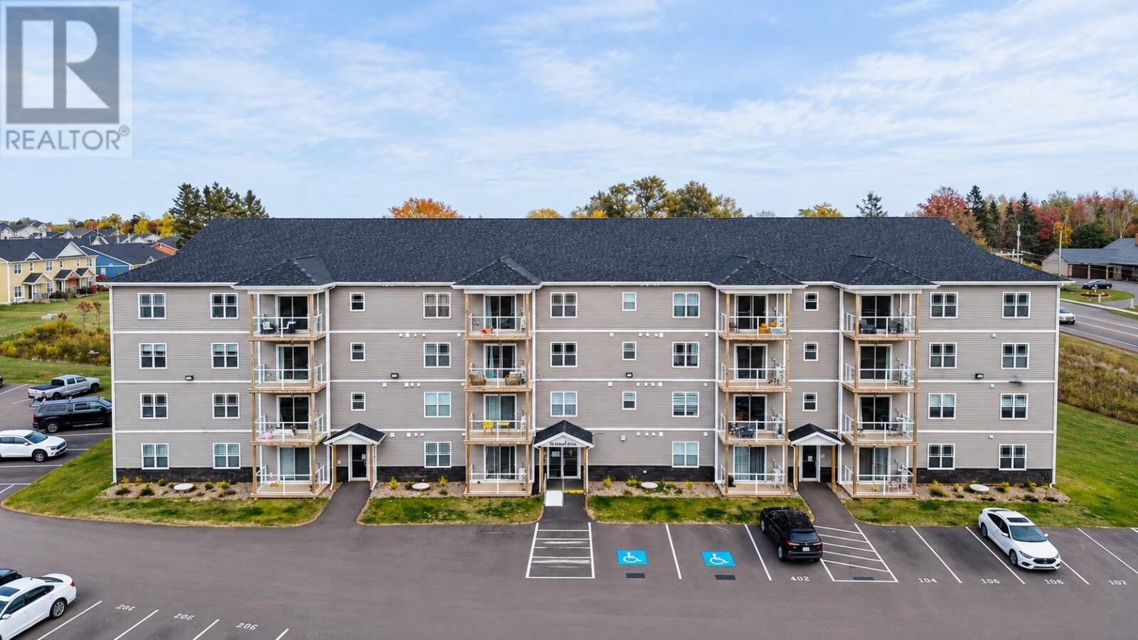 Property Photo:  24 Gilbert Drive 107  PE C1C 0W4 