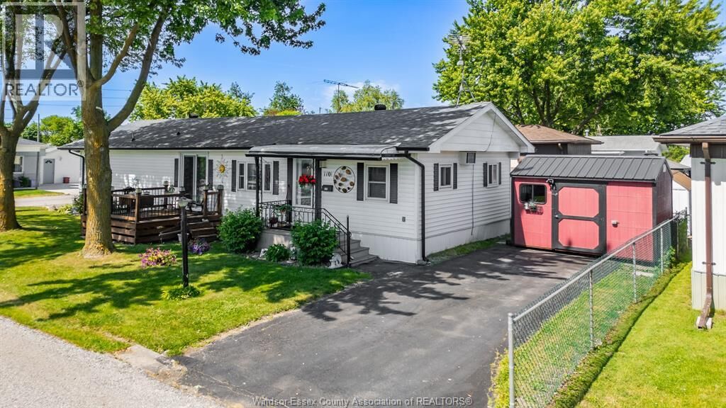 Property Photo:  110 Brooks Blvd  ON N8N 2P8 