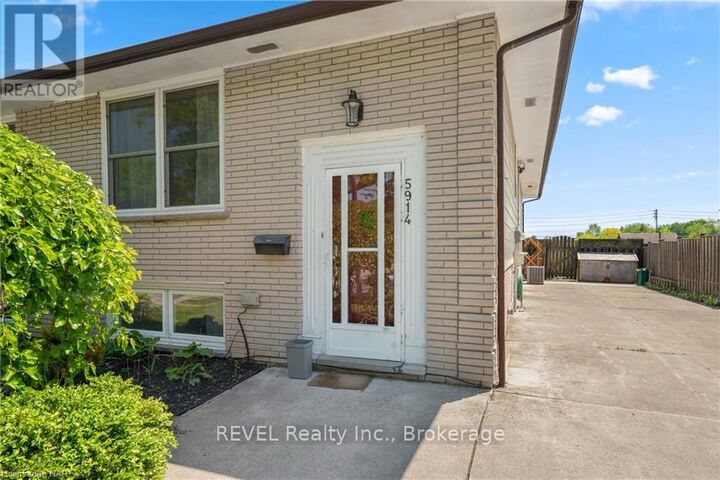 Property Photo:  5914 Frontenac Street  ON L2G 3B2 