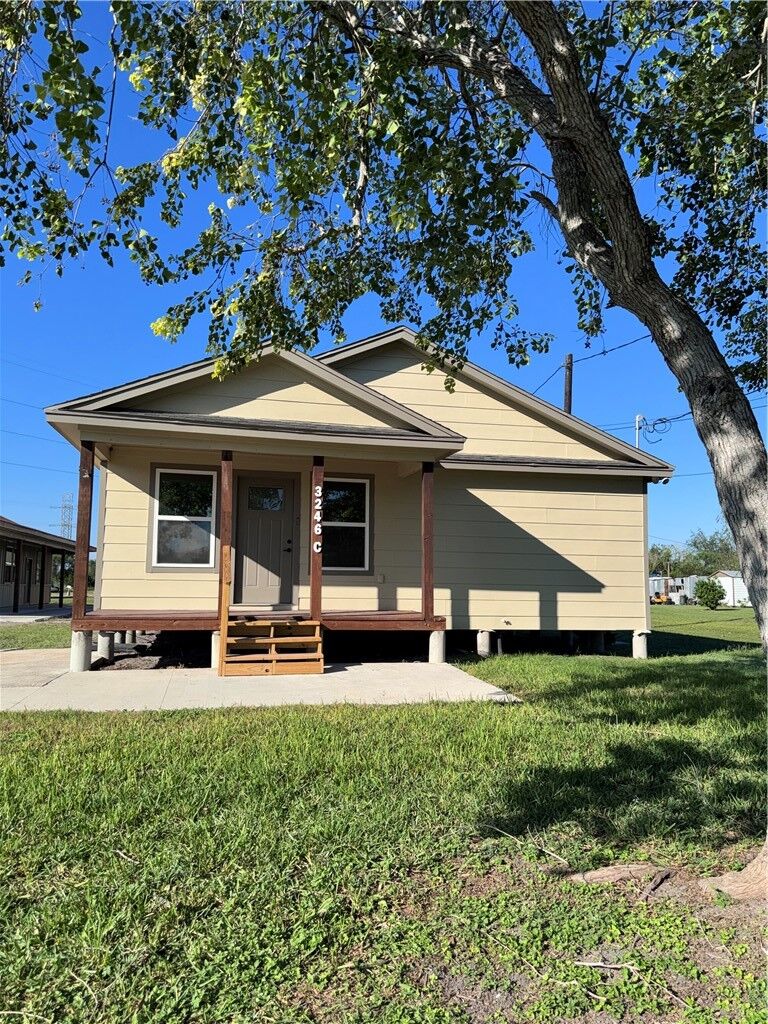 Property Photo:  3246 Meadow C  TX 78380 