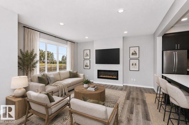 Property Photo: 313 Devonshire Drive AB T8B 0G9