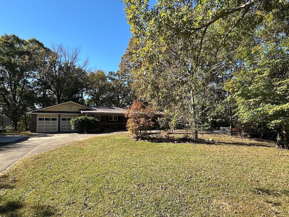 Property Photo: 455 Roy Brown Road GA 30113