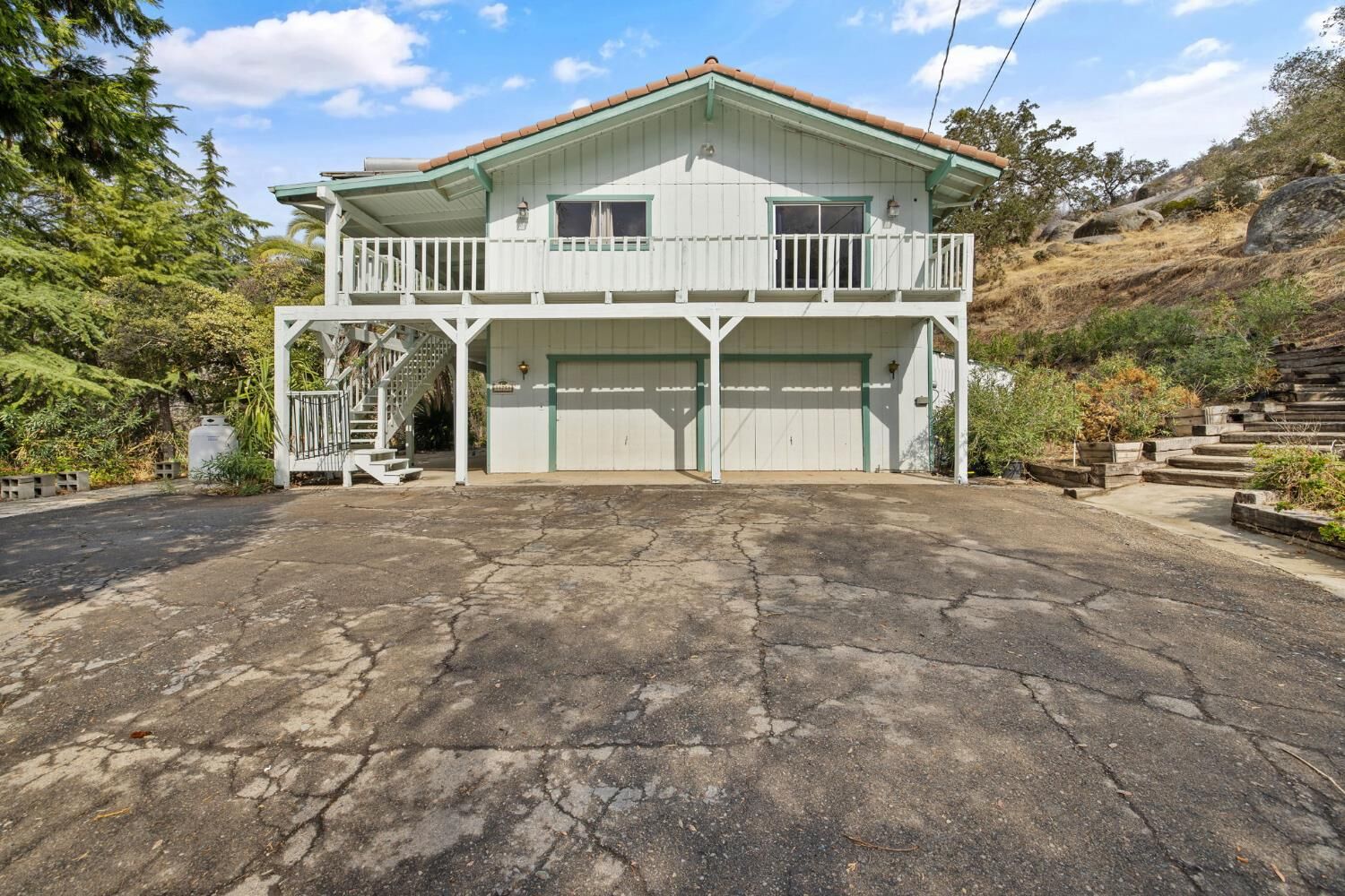 Property Photo:  38758 Aster Lane  CA 93675 