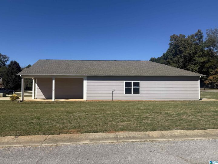 Property Photo:  7253 Owen Park Circle  AL 35111 
